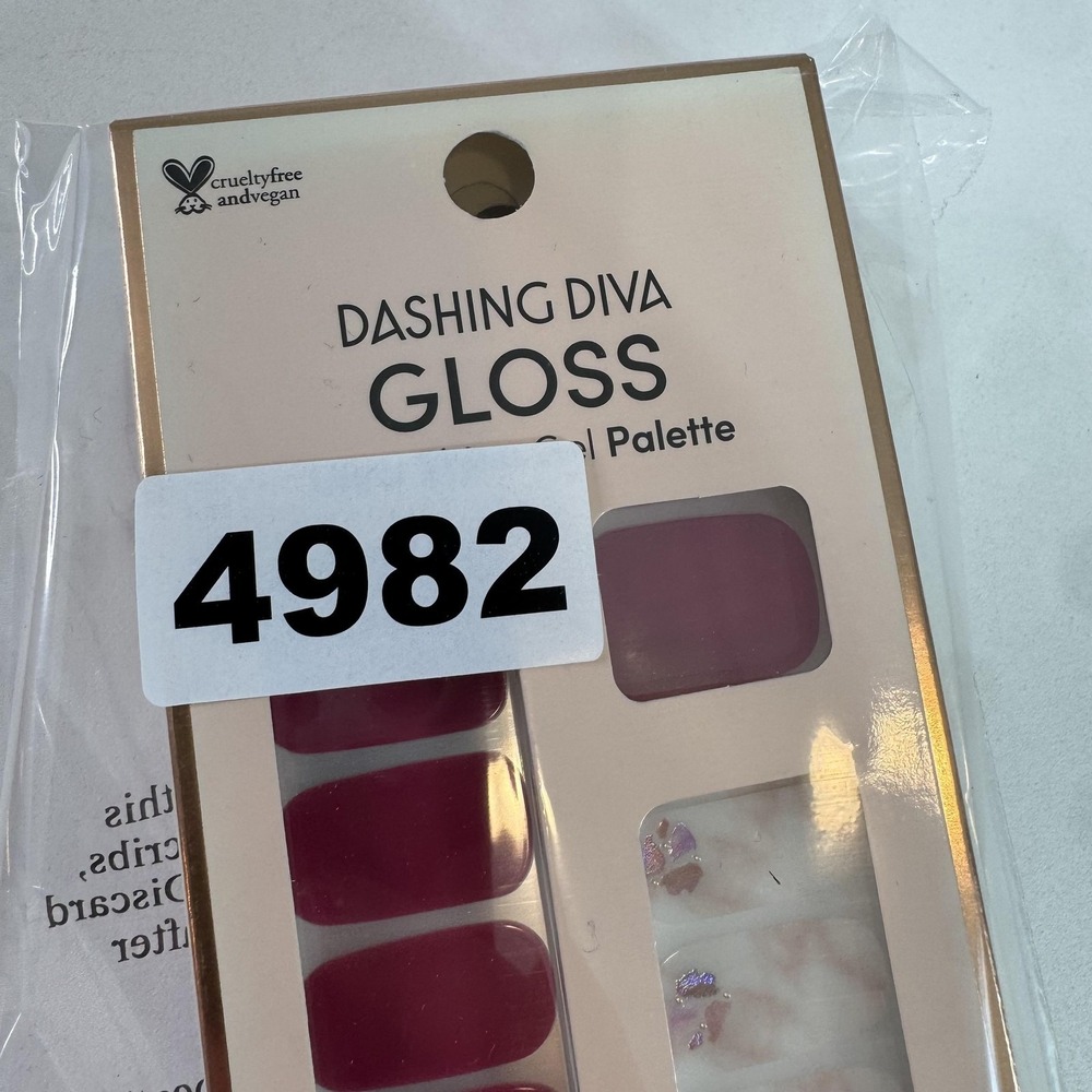 Dashing Diva Gloss Pink Gel Nail Strips 32 Ct 3 Pack Berry Bloodstone Wallflower - Picture 9 of 9